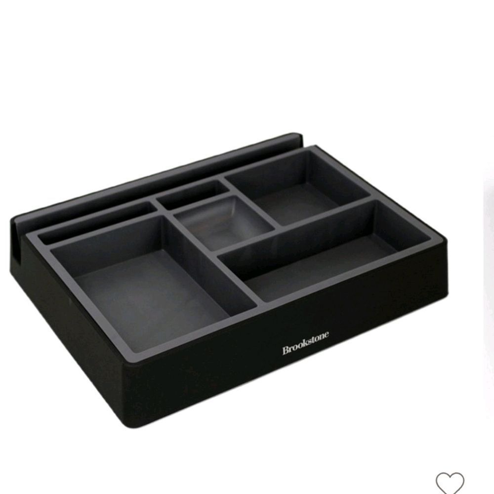 Brookstone Tech Dresser Valet - Picture 5 of 10